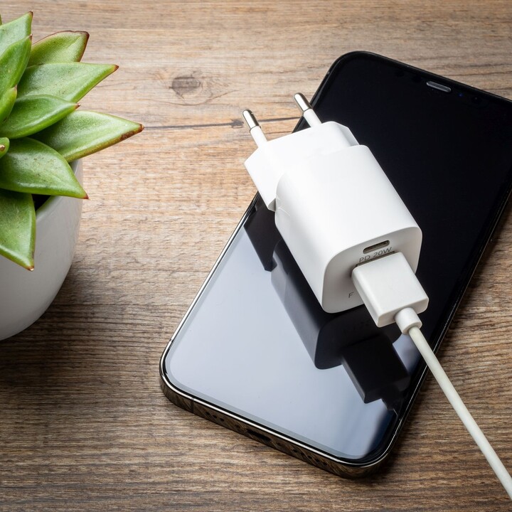 Karikues FIXED Mini me USB-C + USB-A, PD & QC 3.0, 20W, i bardhë