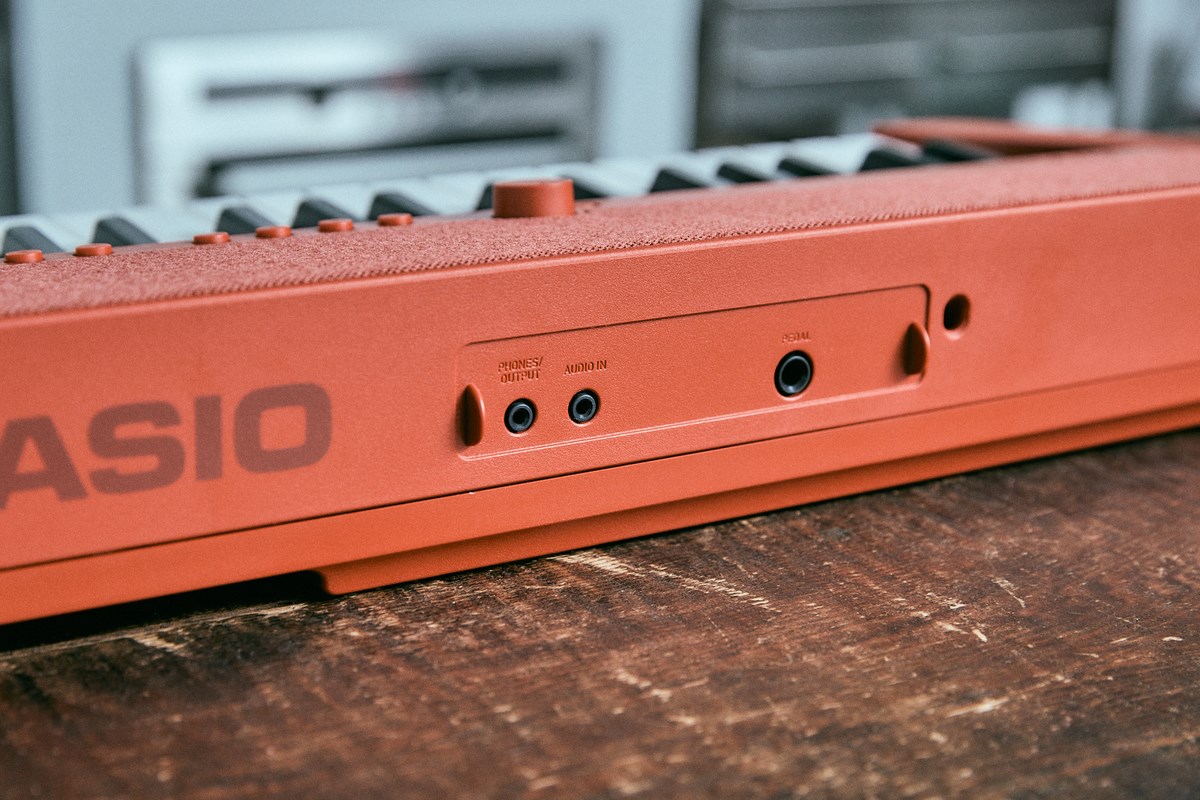 Keyboard Casio Casiotone CTS1, 61 taste, touch sensitive, i kuq
