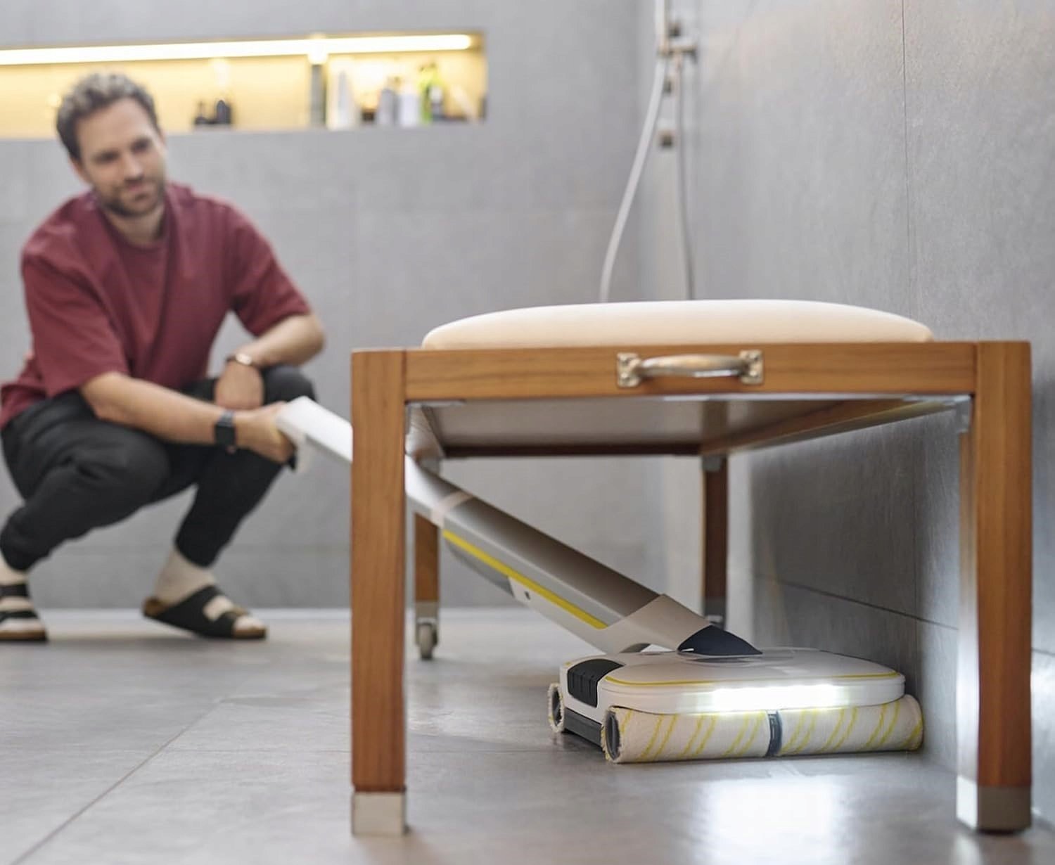 Pastrues dyshemesh Kärcher FC 8 Smart Signature Line, me bateri, 4 rula, i verdhë