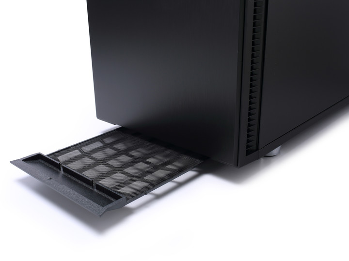 Kasë Fractal Design Define R5, e zezë