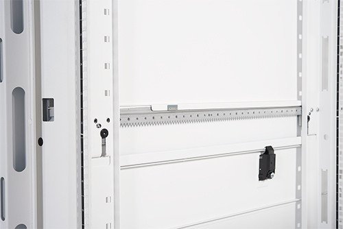 Raft serverash APC NetShelter SX, 42U, i thellë, i bardhë