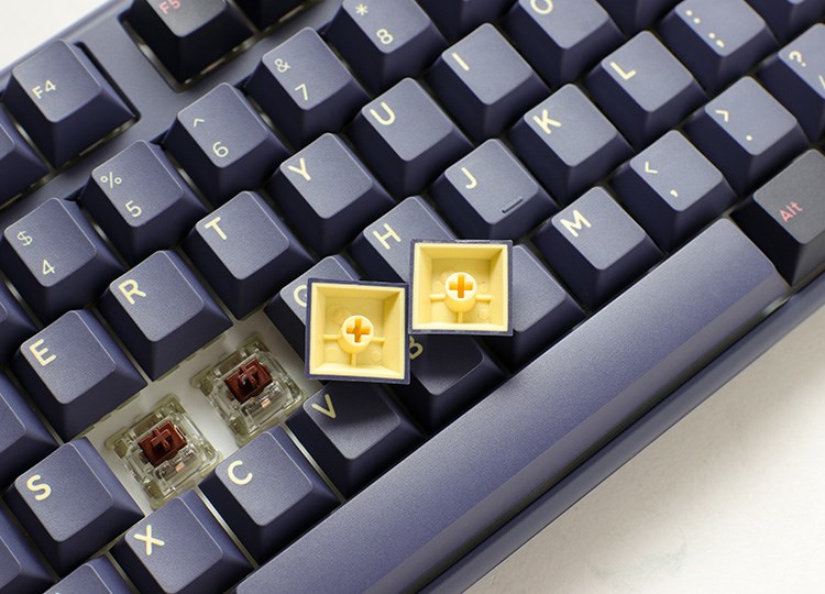Tastierë Ducky One 3 Cosmic TKL, Cherry MX Silver, e kaltër