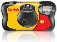 Kamerë njëpërdorimëshe Kodak Fun Saver 8617763, film i integruar, e zezë e verdhë e kuqe