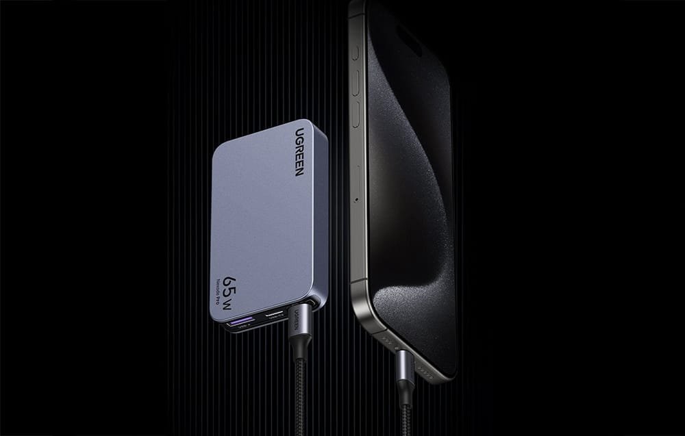 Karikues udhëtimi Ugreen Nexode Pro 65W GaN, 2x USB C, 1x USB A, i bardhë