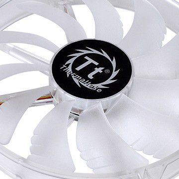 Ftohës Thermaltake Pure LED, 200 mm, i kaltër