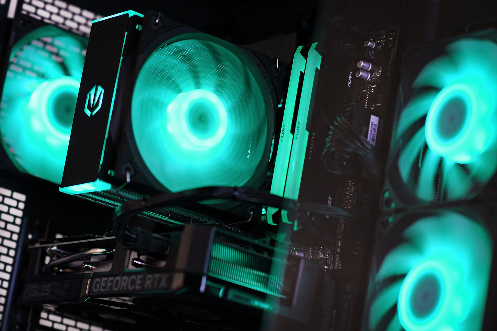 Kompjuter gaming Actina 5901443416388, Ryzen 5 7600, 32GB RAM, RTX 5070, i zi