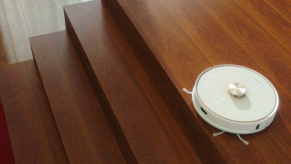 Fshesë robotike Lenovo T1S