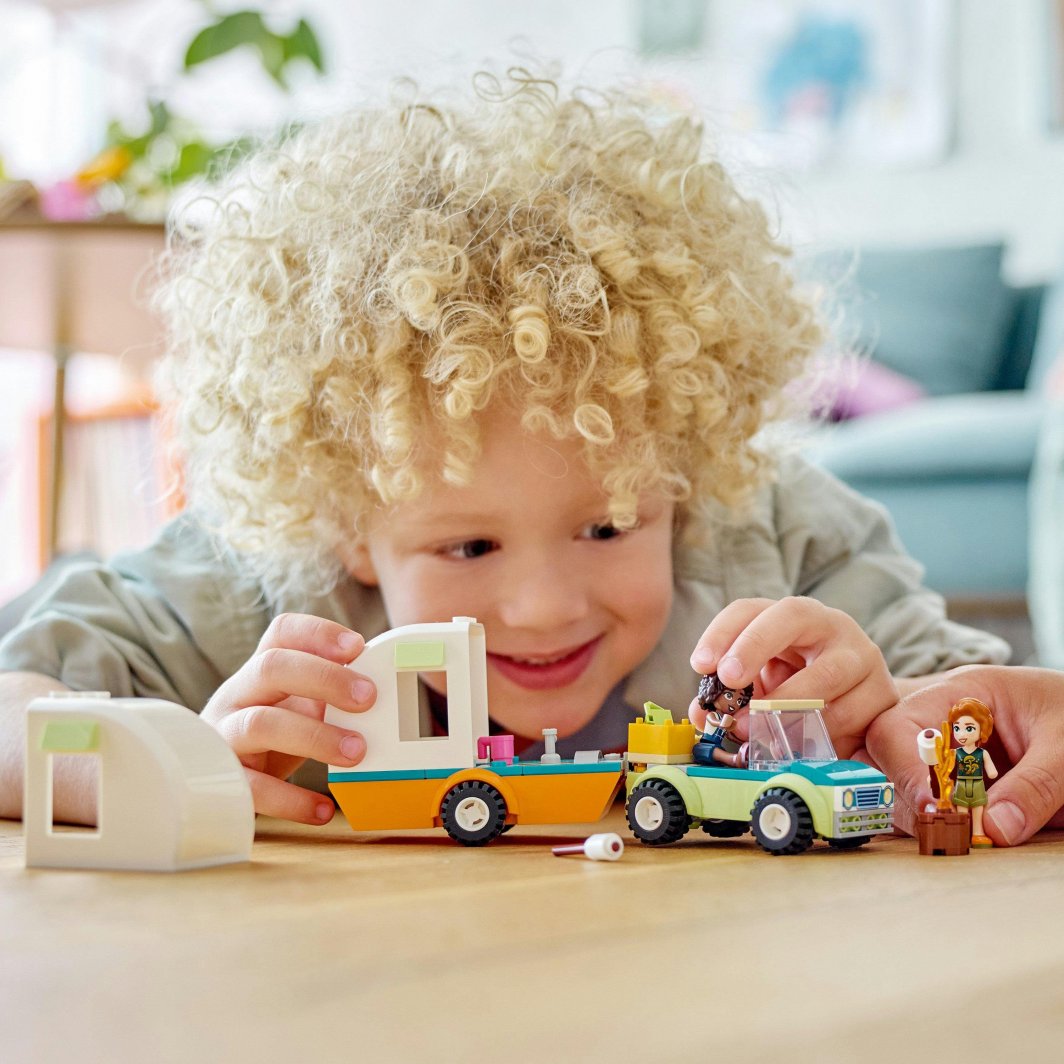 Set LEGO® Friends 41726 Holiday Camping, 87 pjesë