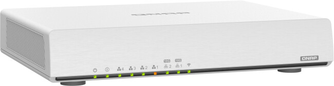 Ruter QNAP QHora-301W