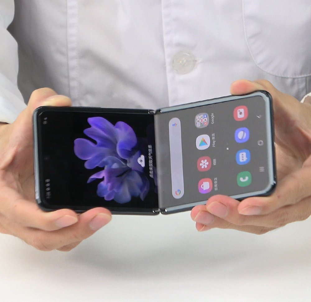 Folie mbrojtëse Wozinsky Invisible Film për Motorola Razr 40 Ultra, fleksibile, e tejdukshme