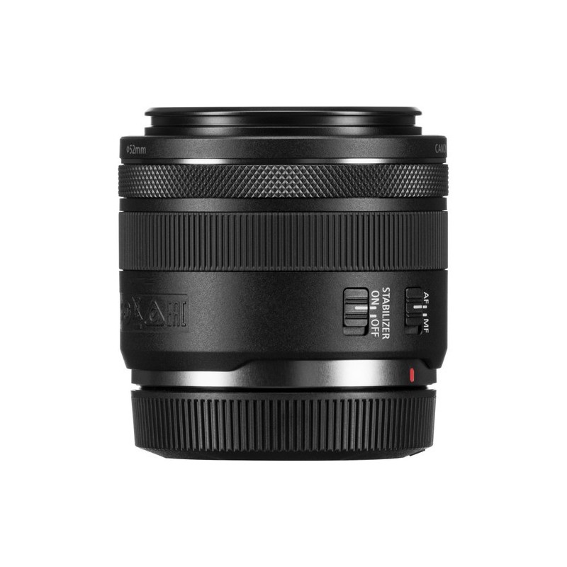 Canon RF 35mm f/1.8 IS Macro STM