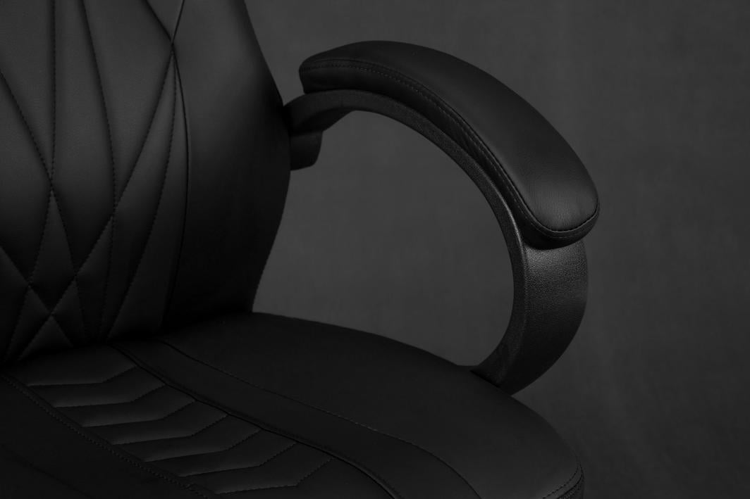[OUTLET] Karrige SENSE7 Prism, lëkurë, e zezë
