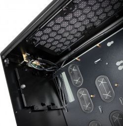 Kasë Raijintek Thetis, Midi Tower