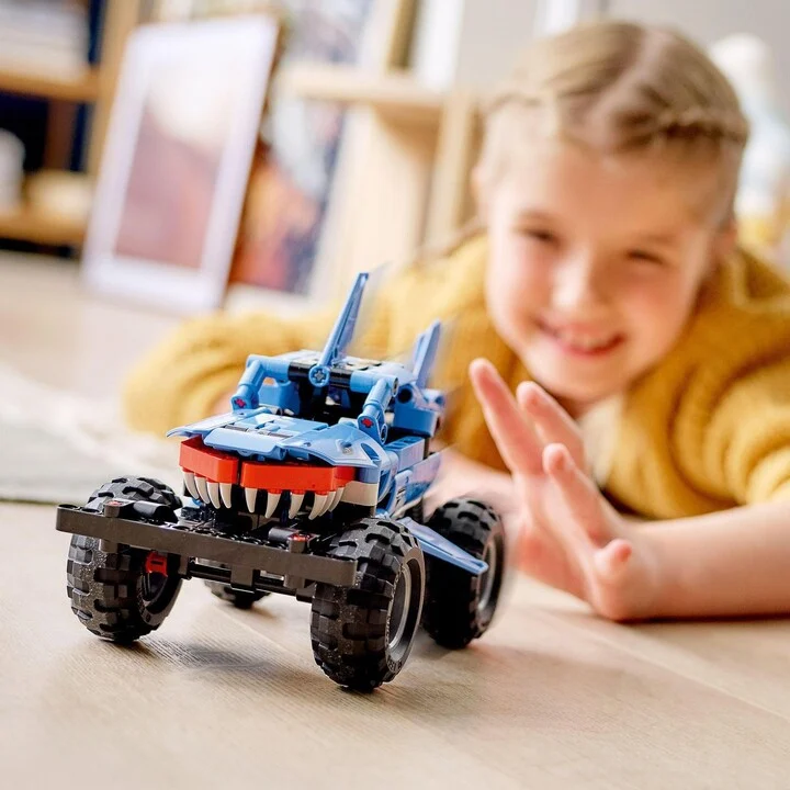 Set LEGO® Technic 42134 Monster Jam™ Megalodon™, 260 pjesë