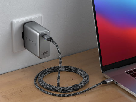 Karikues muri Satechi 100W USB-C PD GaN, i hirtë