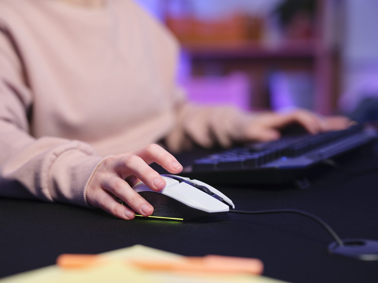 Maus Gaming GXT 109W Felox, 200-6400 DPI, 6 Butona, i bardhë