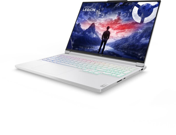 [OUTLET] Laptop Lenovo Legion 7 16IRX9, 16", Intel Core i9, 32GB RAM, 1TB SSD, NVIDIA GeForce RTX 4070 8GB GDDR6, i bardhë