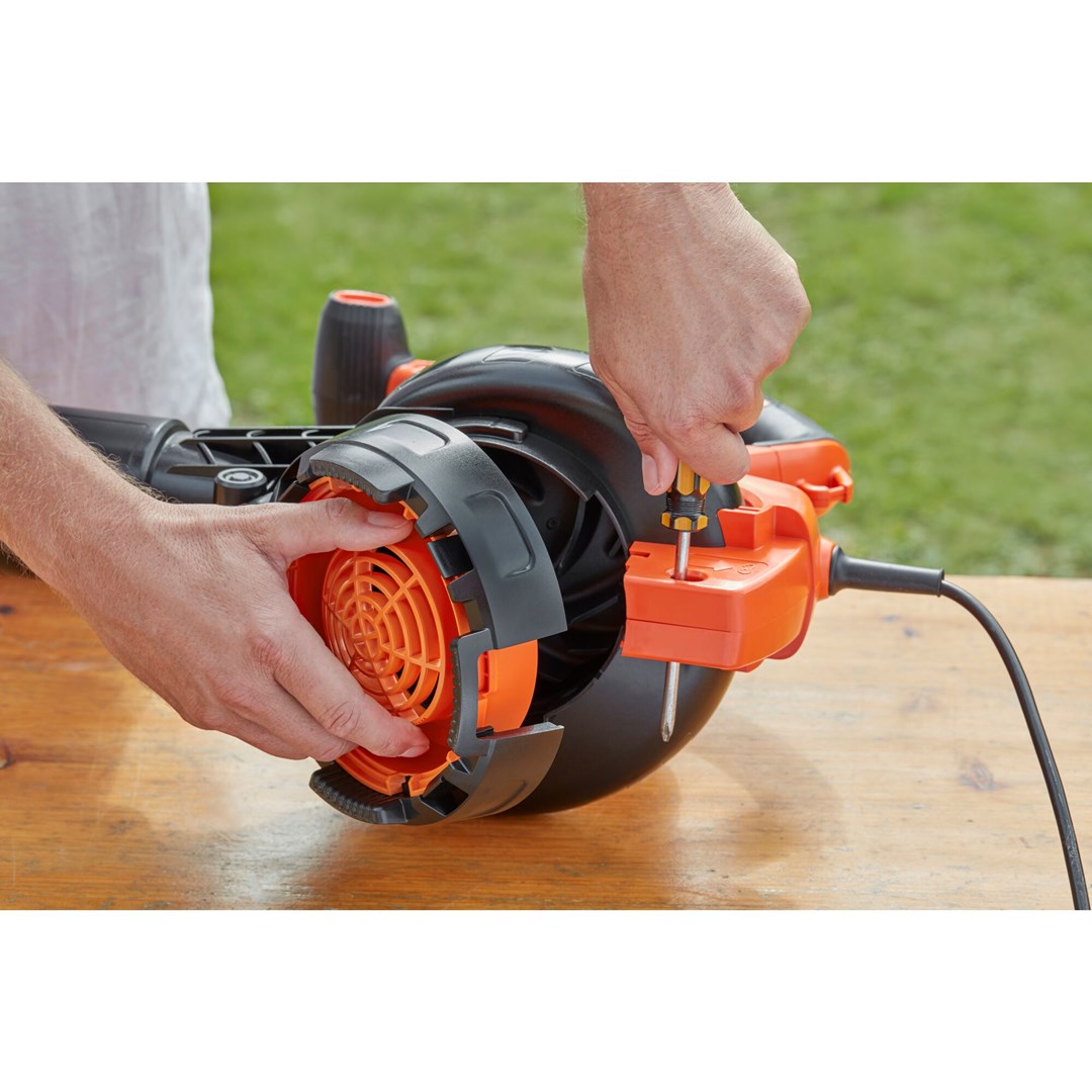 Fshesë kopshti Black&Decker BEBLV300, 3000W, thithëse dhe fryrëse, portokalli