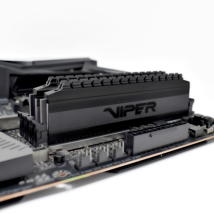 Memorie RAM Patriot VIPER 4 64GB (2x32GB) DDR4 3600, Blackout Series