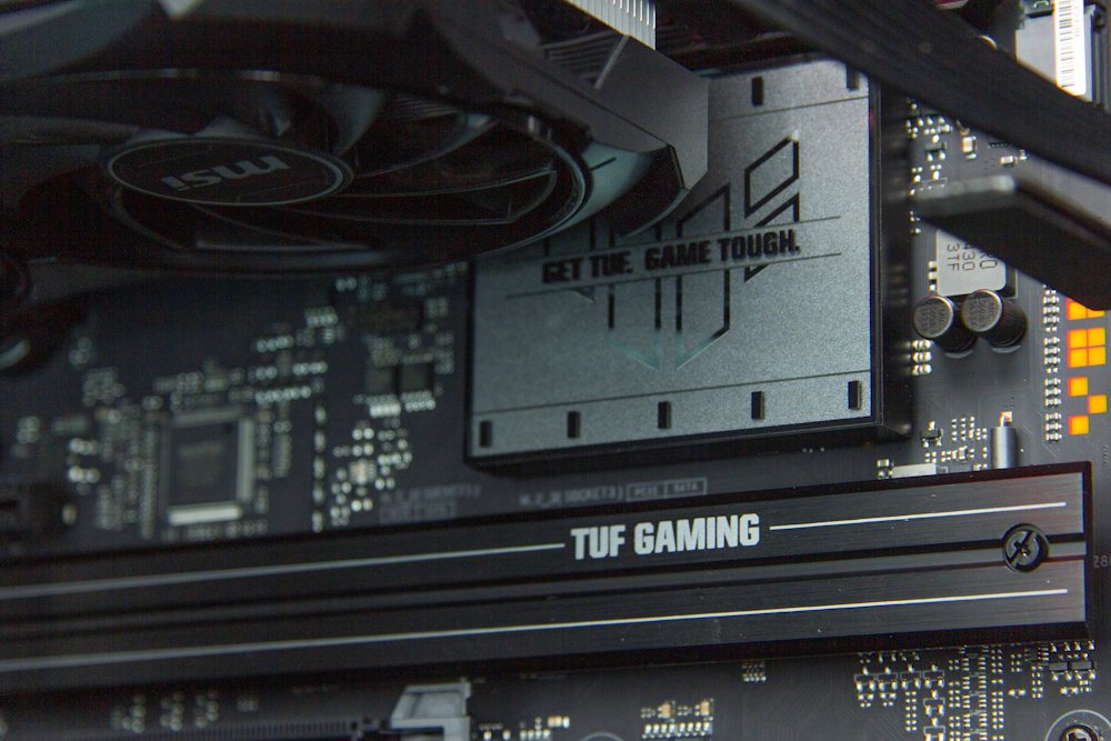 Kompjuter HAL3000 Master Gamer Pro Ti, Intel Core Ultra 5 225F, 32GB DDR5, RTX 4060 Ti, 1TB SSD, Windows 11, i zi