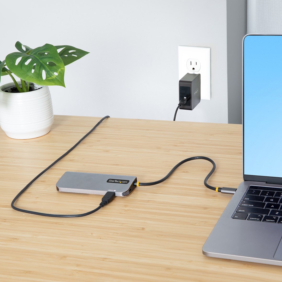 Përshtatës multiport StarTech USB-C, 4K 60Hz, 100W PD, i hirtë