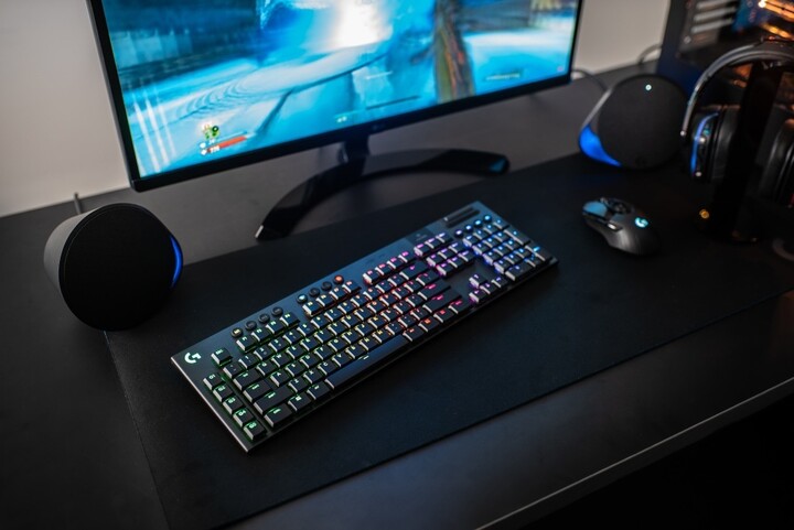 Тастатура Logitech G915 Lightspeed, GL Linear, US