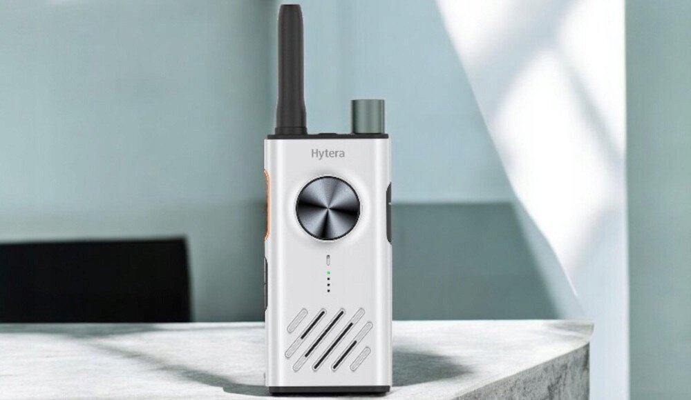 Radiolidhje dy-drejtimëshe HYTERA AP325, analoge, 430-470 MHz, bateri 2200 mAh