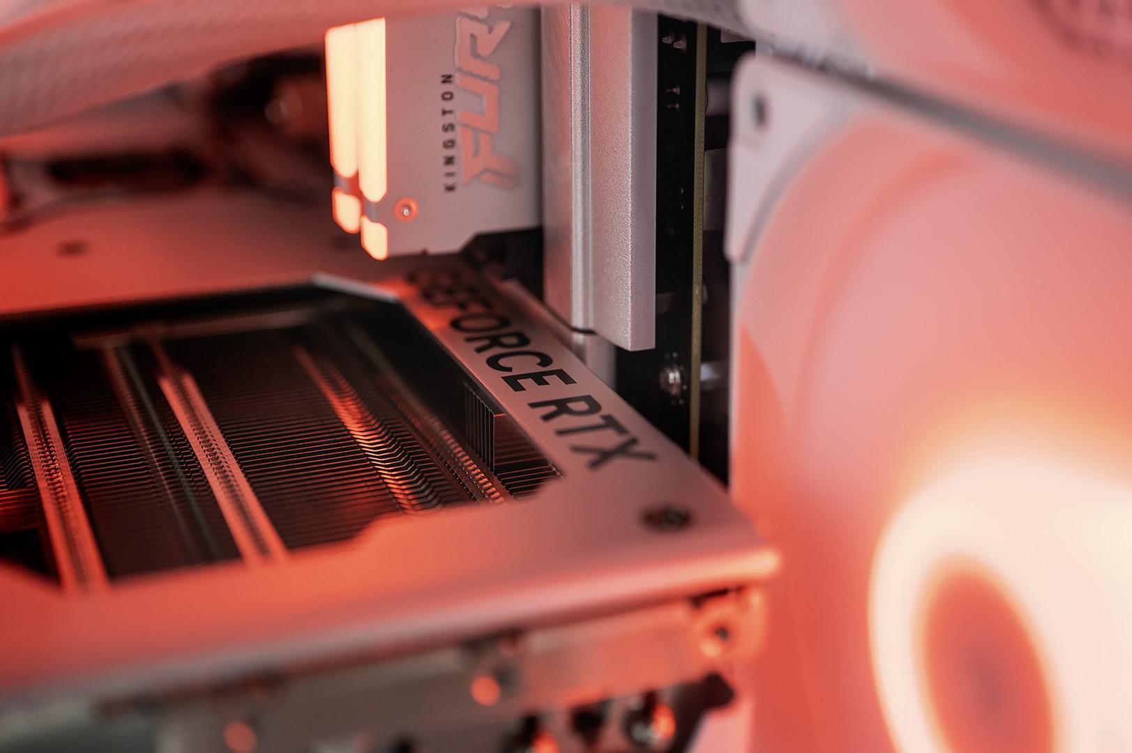 Kompjuter Actina AMD Ryzen 7 7800X3D, 32GB DDR5, 1TB SSD, RTX 4070 Ti Super, i bardhë