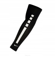 Mangë sportive Nike Pro Elite Sleeve 2.0, Dri FIT, mbrojtje UV, e zezë