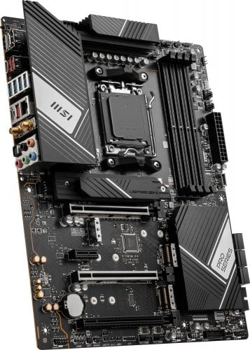 Pllakë amë MSI PRO X670-P WIFI