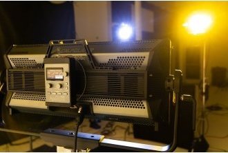 Panel drite LED Aputure Nova P600c Kit, RGBWW, 2x1, i bardhë