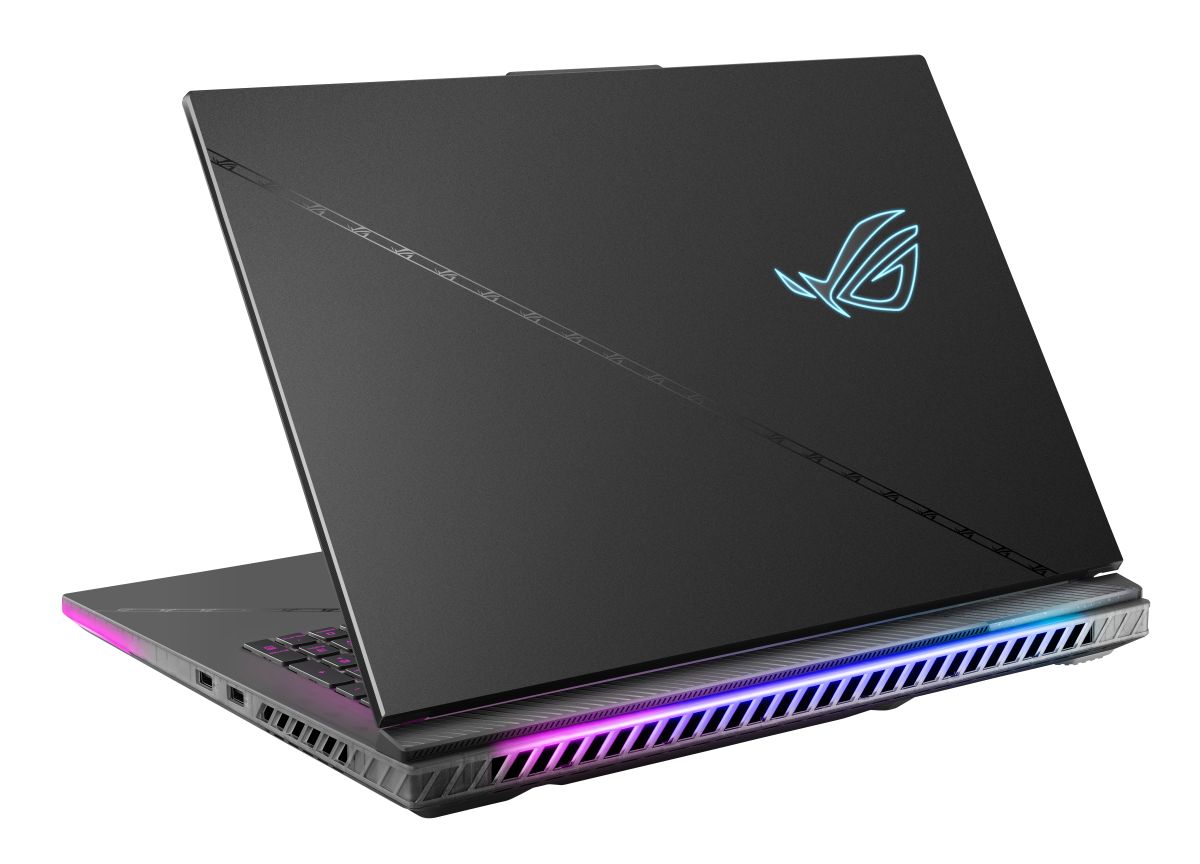 Laptop ASUS ROG Strix SCAR 18 G834JZ, 18", QHD, Intel i9-13980HX, 32GB RAM, 1TB SSD, RTX 4080, i zi