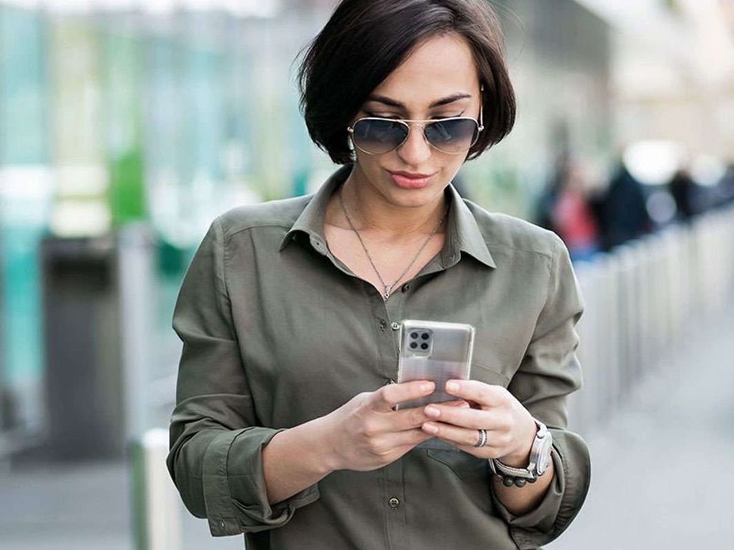 Футрола Spigen Liquid Crystal за Samsung A42 5G, транспарентна