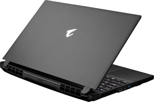 [OUTLET] Laptop GIGABYTE AORUS 15P XC, 15.6' Intel Core i7, 32GB RAM, 512GB SSD, NVIDIA GeForce RTX 3070, i zi