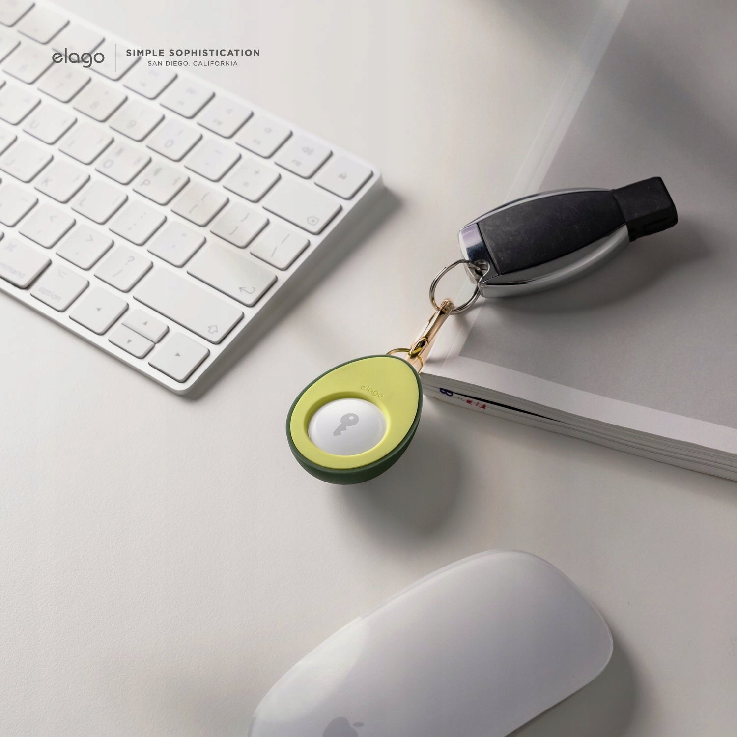 Mbështjellës silikoni Elago Avocado për Apple AirTag, dizajn avokado, jeshile