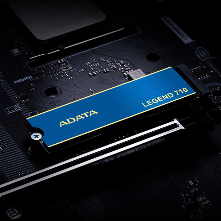 Disk ADATA LEGEND 710, M.2 - 1TB
