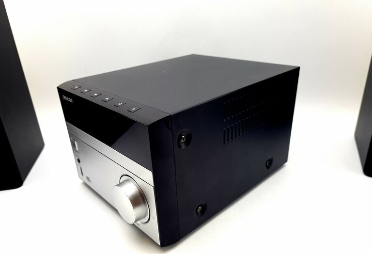 Mikrosistem stereo Sencor SMC 4600DBR Tower, 30W, Bluetooth USB CD MP3, argjendtë