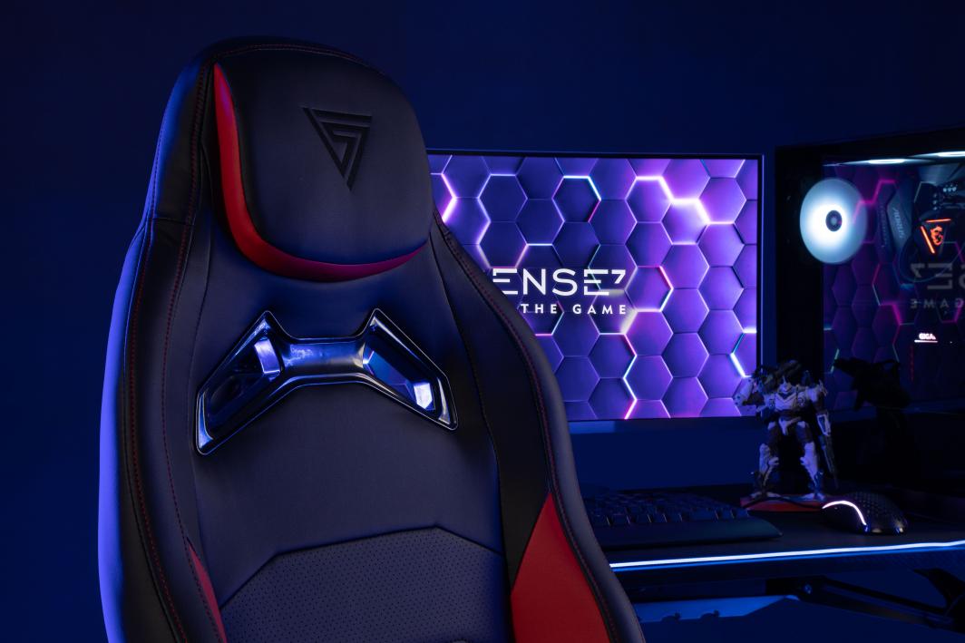 SENSE7 Vanguard стол, црно/црвено