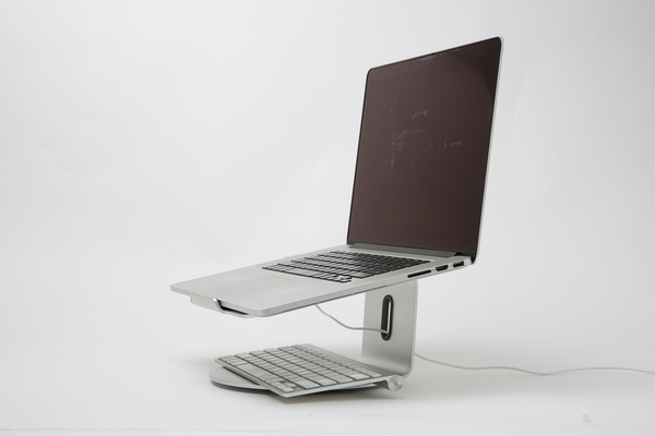 Mbajtëse për laptop Pout Eyes 4, e argjendtë