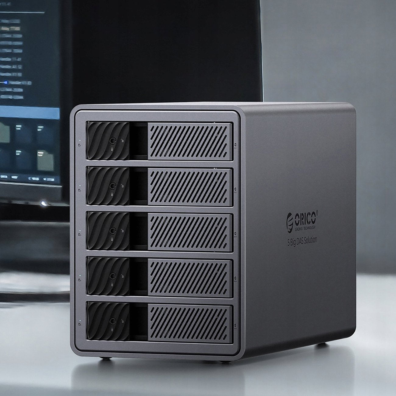Kuti disqesh Orico 9858T3, 5x 2.5"/3.5" SATA HDD SSD, Thunderbolt 3, argjendtë