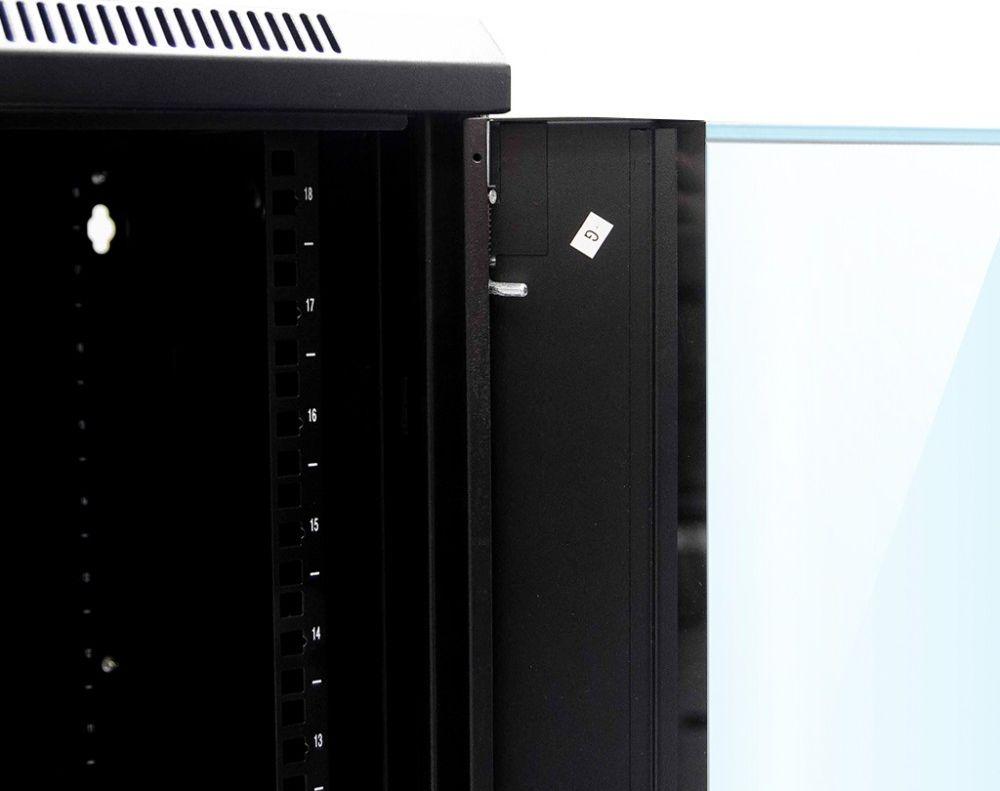 Kabinet për serverë NetRack 19", 600 x 600 mm, i zi