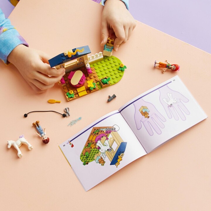 Set lodër LEGO® Friends 41696 Pony cleaning in the stable, 60 pjesë