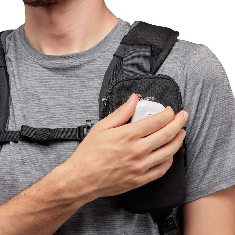 Çantë telefoni Lowepro ProTactic CS Phone III, për smartphone Pro Max, e zezë