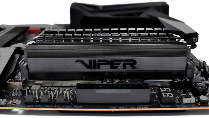 Patriot VIPER 4 16GB (2x8 GB) DDR4 3600, серија затемнување