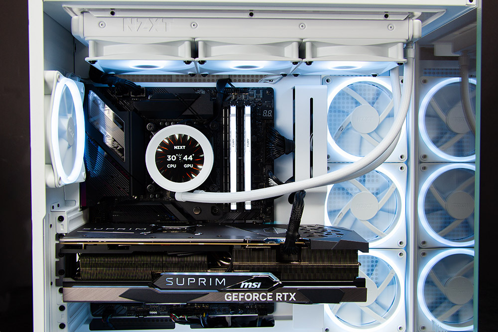 Kompjuter desktop HAL3000 Herní sestava MČR 2024, Intel Core i9-14900KF, 64GB RAM, 4TB SSD, RTX 4090, i bardhë