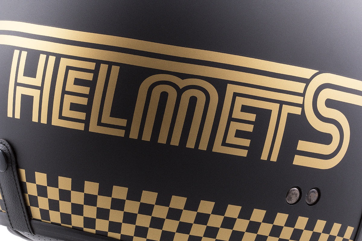 Helmetë moto CASSIDA Oxygen Rondo, polikarbonat, visor dielli, e zezë mat me të artë