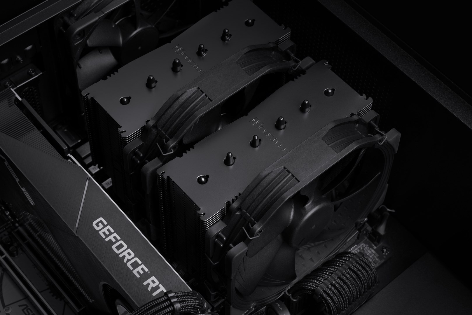 Ftohës Noctua NH-D15 Chromax, 140mm, 1500 RPM, i zi