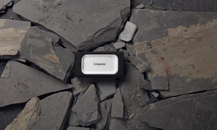 Disk i jashtëm Kingston XS2000 - 500GB, i argjendtë