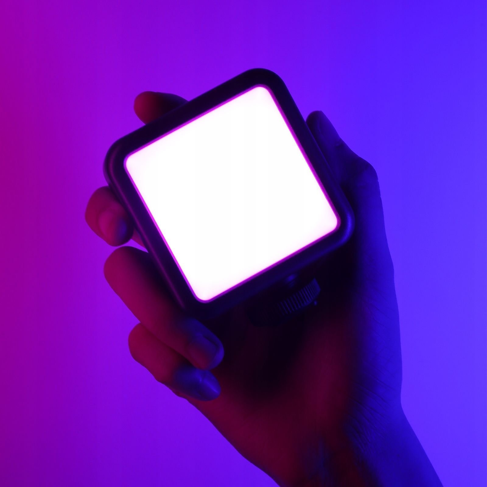 Dritë LED Ulanzi VL49 RGB Pro, 2500mAh, RGB, e zezë