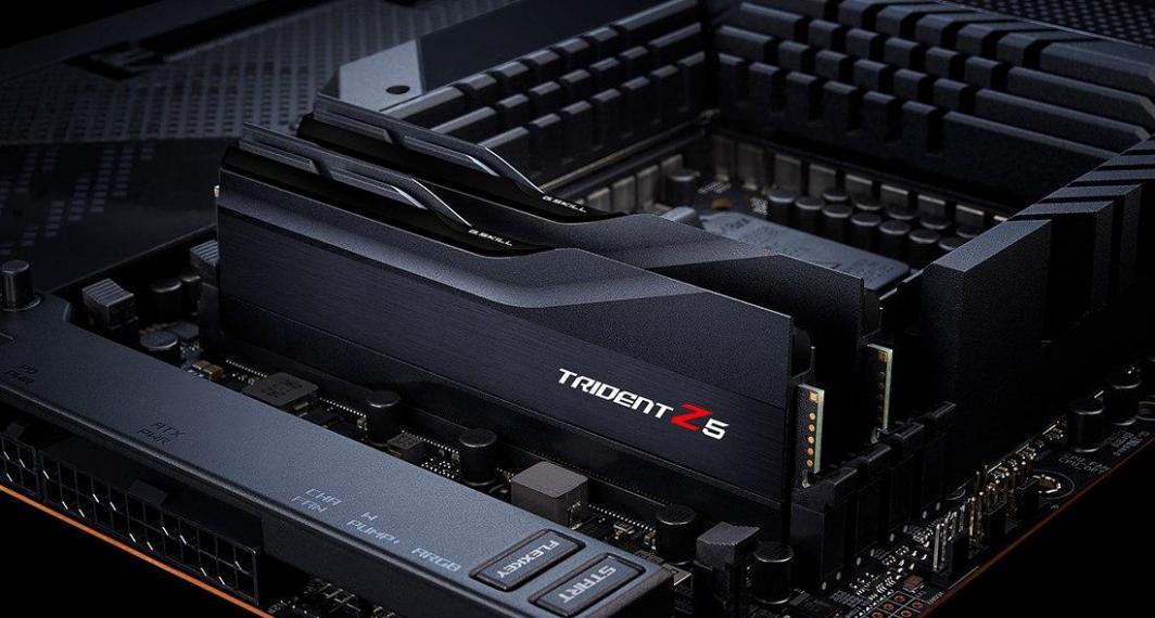Memorie G.Skill Trident Z5, DDR5, 32 GB, 5600 MHz, CL40, F5-5600J4040C16GX2-TZ5K